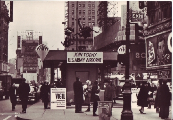 New York - USA xxxx 95 001 **